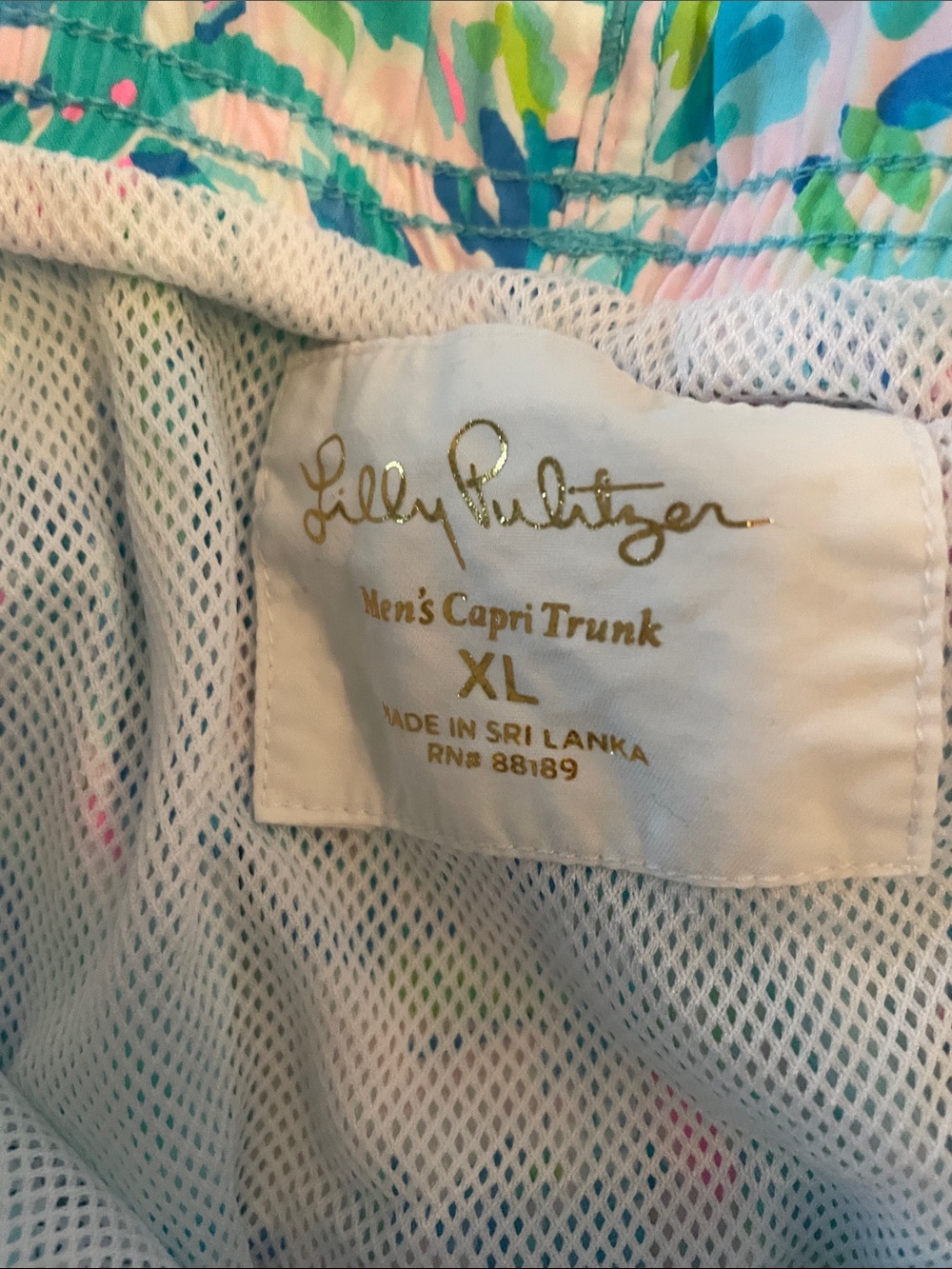 NWT Lilly  Pulitzer Men’s Capri Trunks Swim XL - Picture 3 of 4